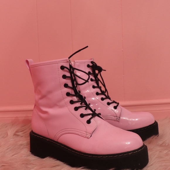 Steve Madden Pink Combat Women's Boots - Picture 3 of 7